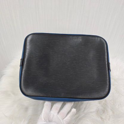 Louis Vuitton Epi Bucket Bag (Pre-owned)