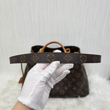 Louis Vuitton Monogram One Shoulder Bag (Pre-owned)