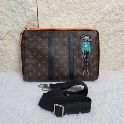 Louis Vuitton Keepall Pouch Shoulder Bag (Pre-owned)