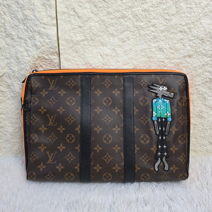 Louis Vuitton Keepall Pouch Shoulder Bag (Pre-owned)