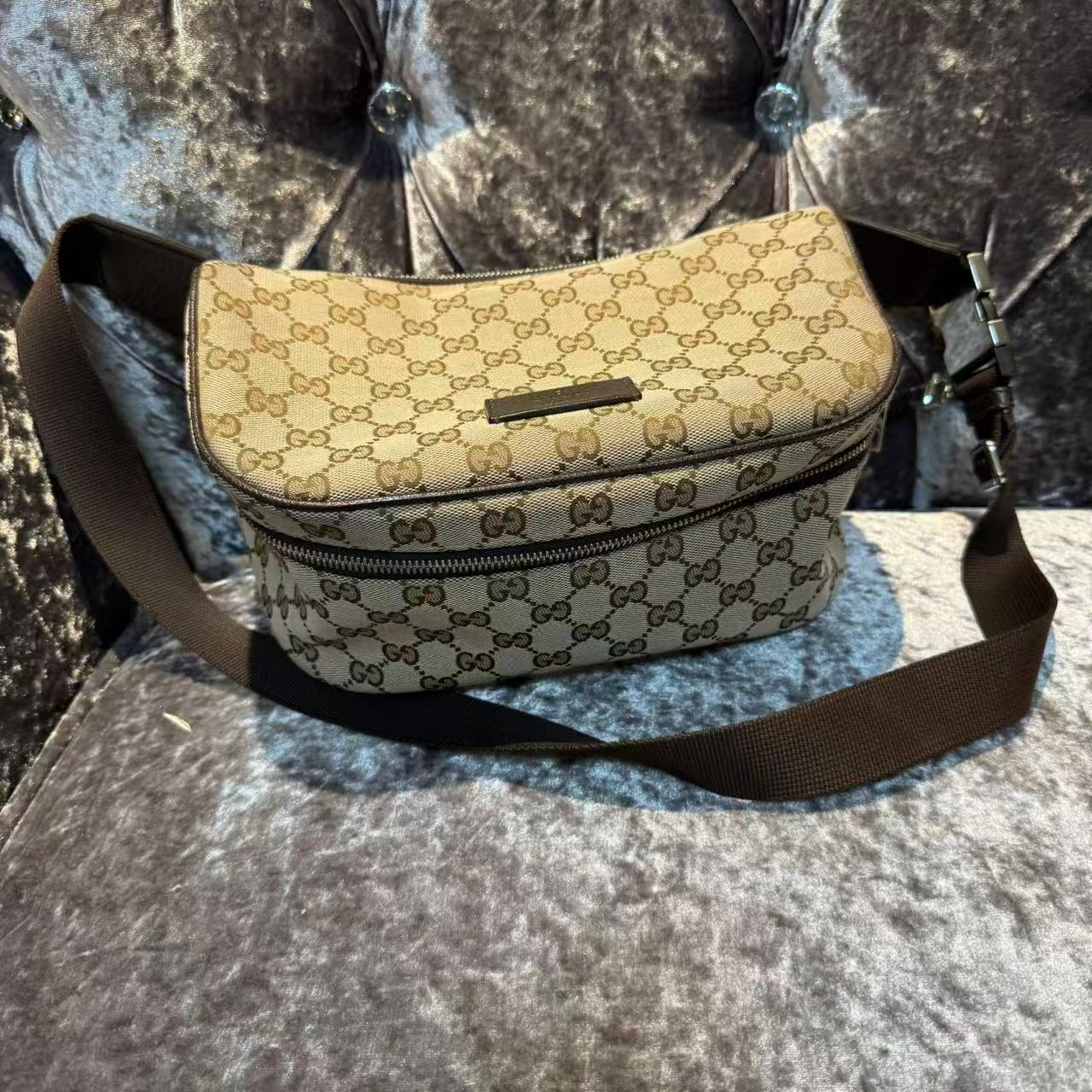 GUCCI GG Supreme Belt Bag (Pre-owned)