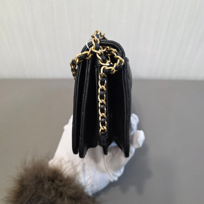 CHANEL Chained Crossbody Bag (Pre-owned)