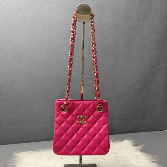 Chanel Mini Bucket Bag (Pre-owned)