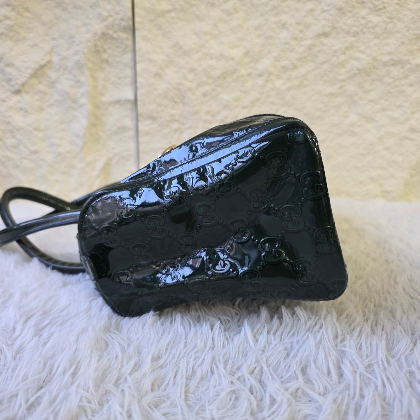 Gucci 深绿色漆皮 Microguccissima 手提包（二手） 