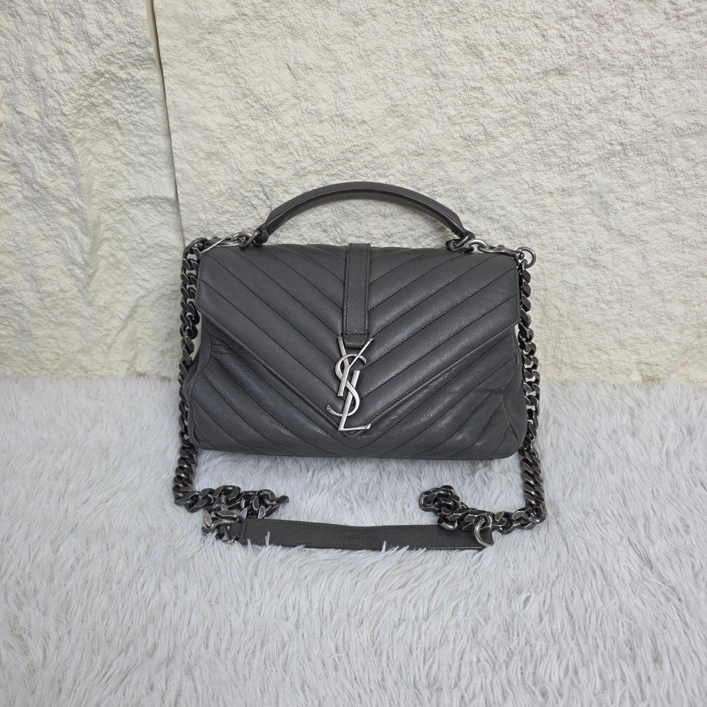 YSL Medium Envelope Chain Shoulder Bag (Pre-owned)