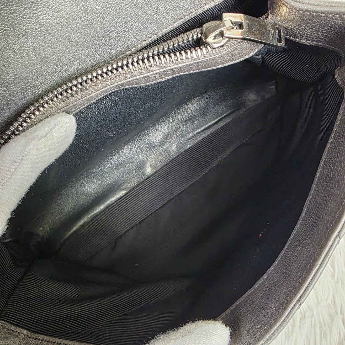 YSL Medium Envelope Chain Shoulder Bag (Pre-owned)