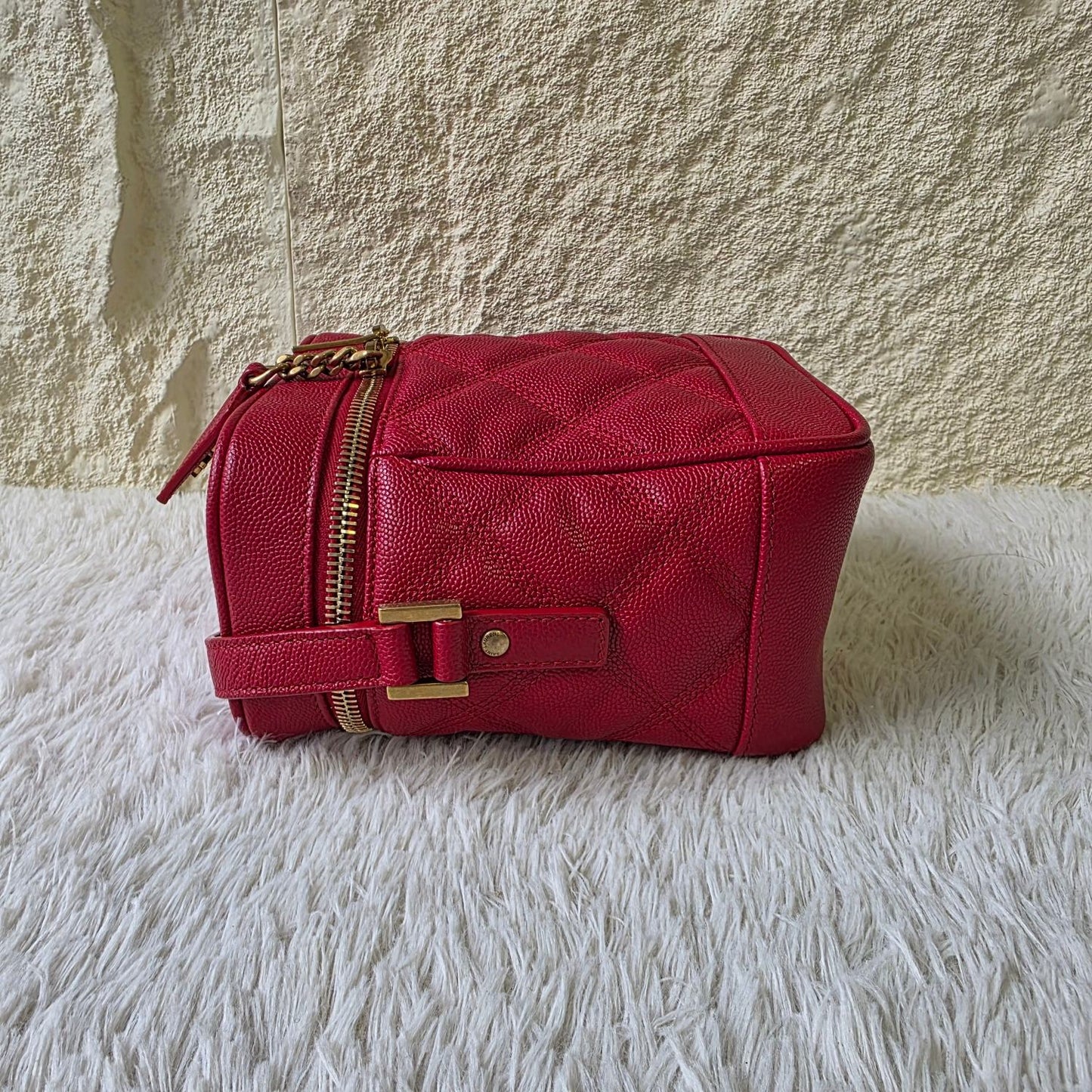 YSL 80's Vanity Chain Bag (Pre-owned)