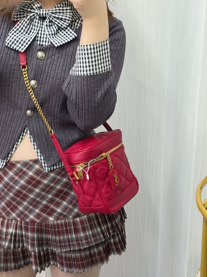 YSL 80's Vanity Chain Bag (Pre-owned)