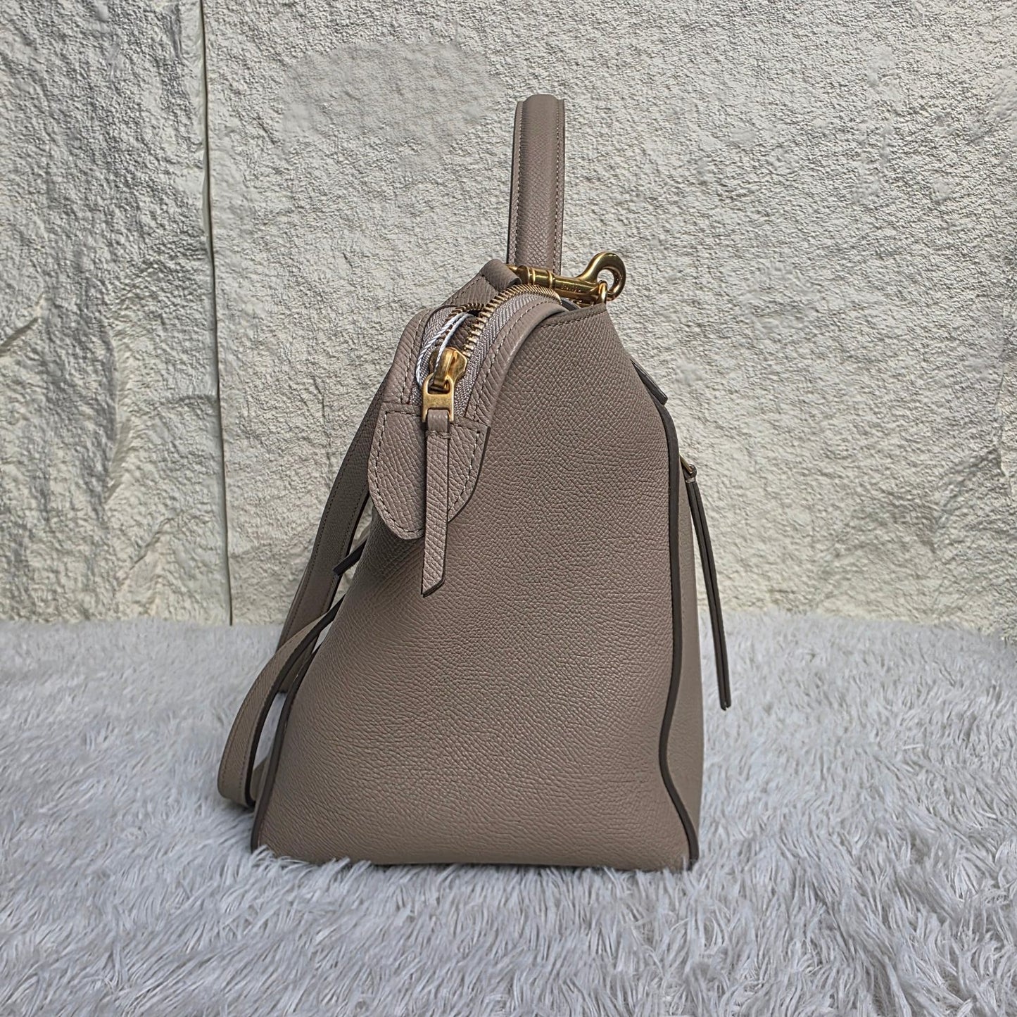 CELINE Calfskin Shoulder Bag (Pre-owned)