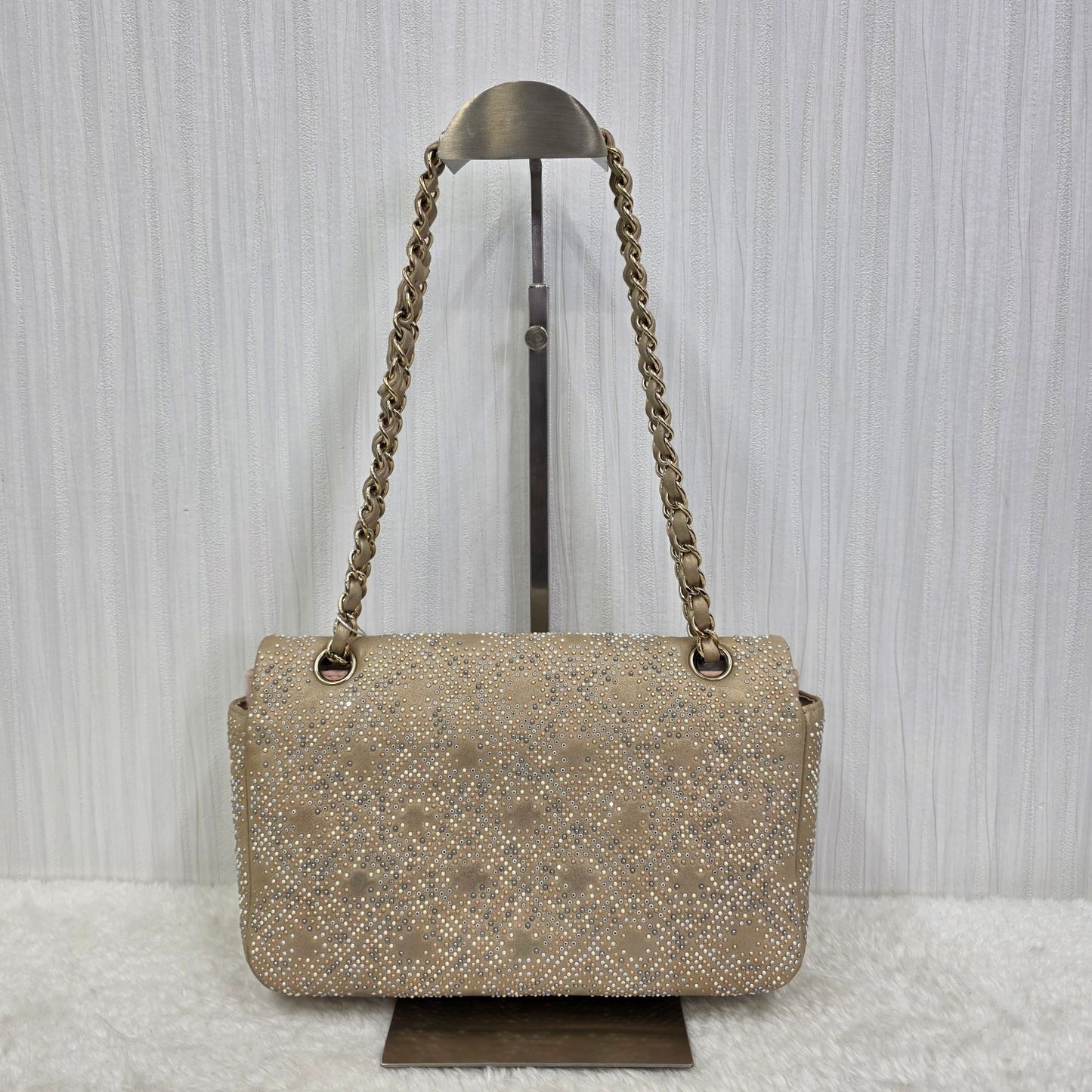 CHANEL Classic Flap Chain Crossbody Bag (Pre-owned)