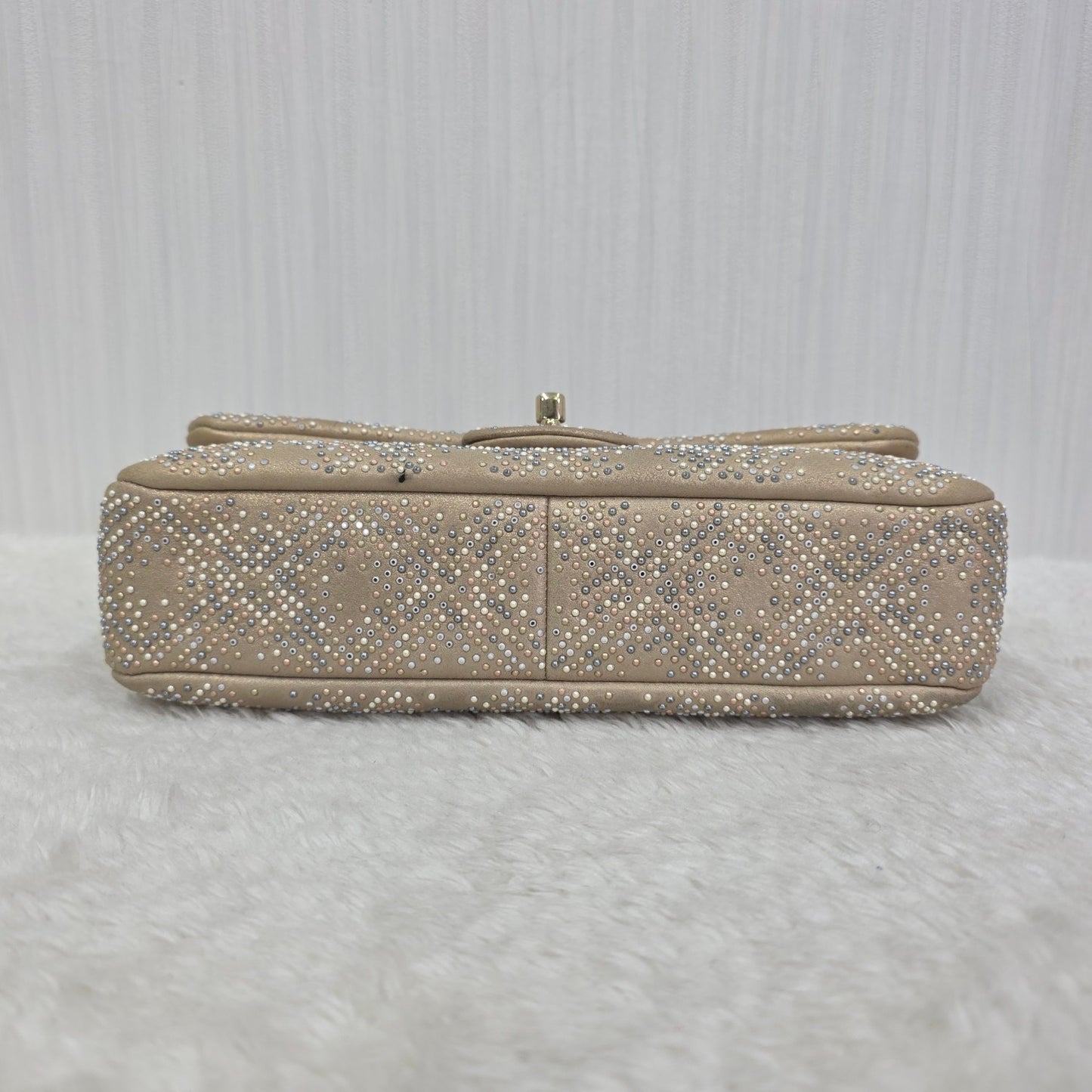 CHANEL Classic Flap Chain Crossbody Bag (Pre-owned)