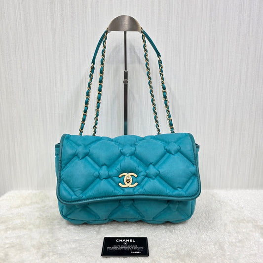 CHANEL Medium Chanel 19 Flap Bag (Pre-owned)