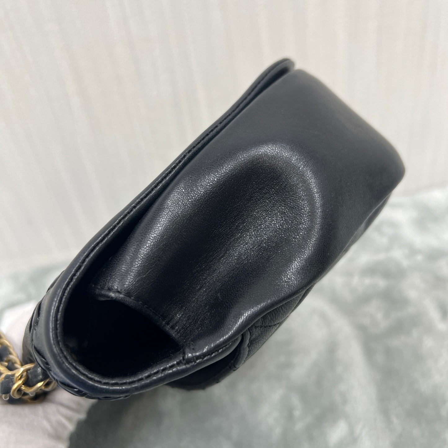 Chanel Mini Rectangular Flap Bag (Pre-owned)