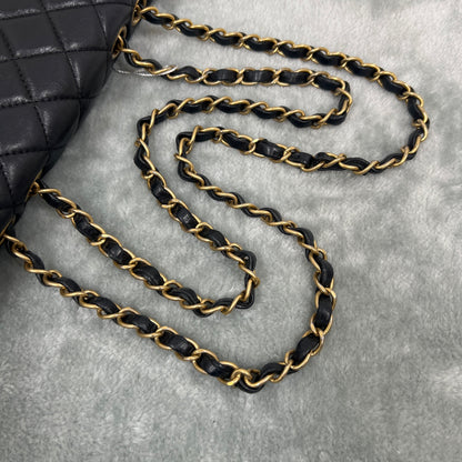 Chanel Mini Rectangular Flap Bag (Pre-owned)