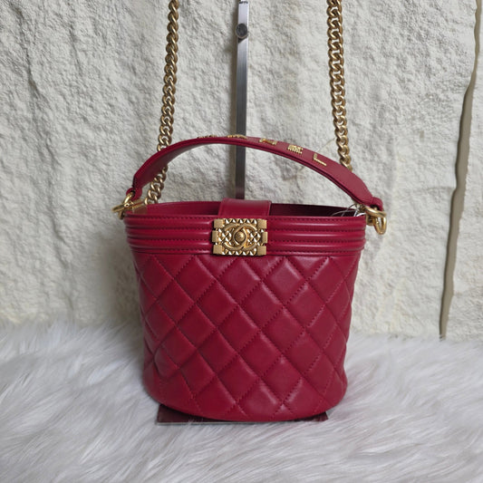 CHANEL Gabrielle-inspired Bucket Chain Bag (Pre-owned)