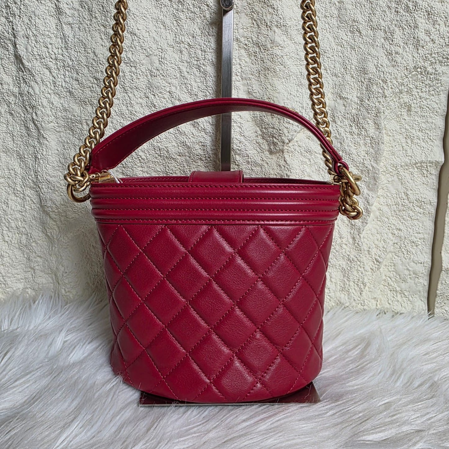 CHANEL Gabrielle-inspired Bucket Chain Bag (Pre-owned)
