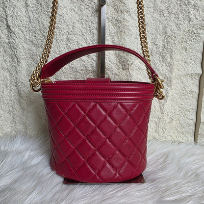 CHANEL Gabrielle-inspired Bucket Chain Bag (Pre-owned)