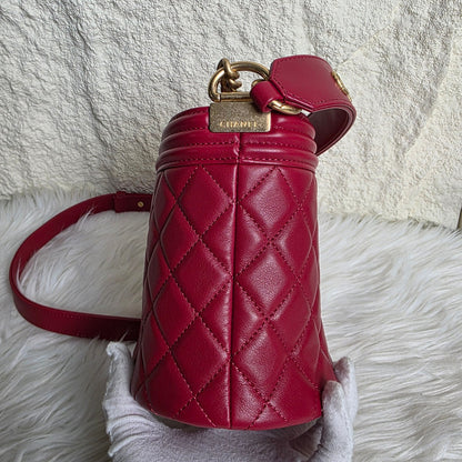 CHANEL Gabrielle-inspired Bucket Chain Bag (Pre-owned)
