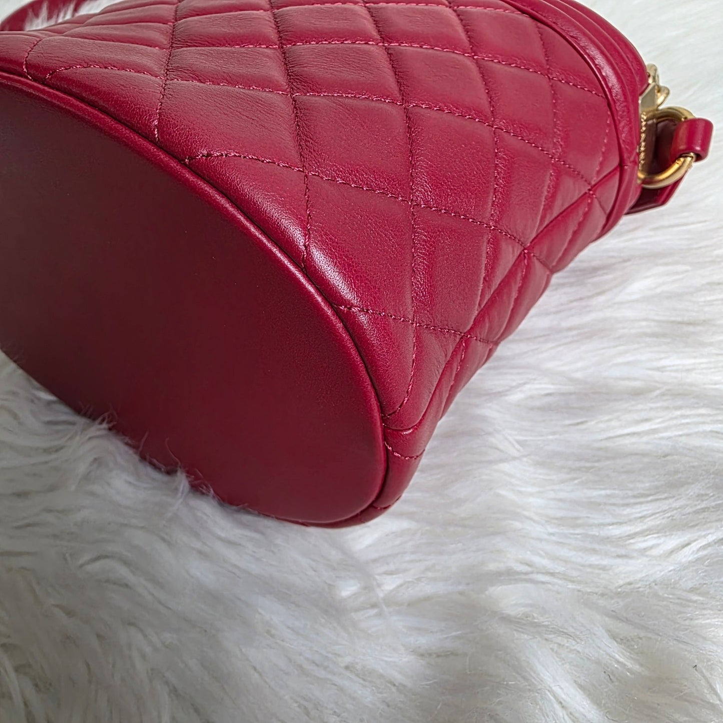 CHANEL Gabrielle-inspired Bucket Chain Bag (Pre-owned)