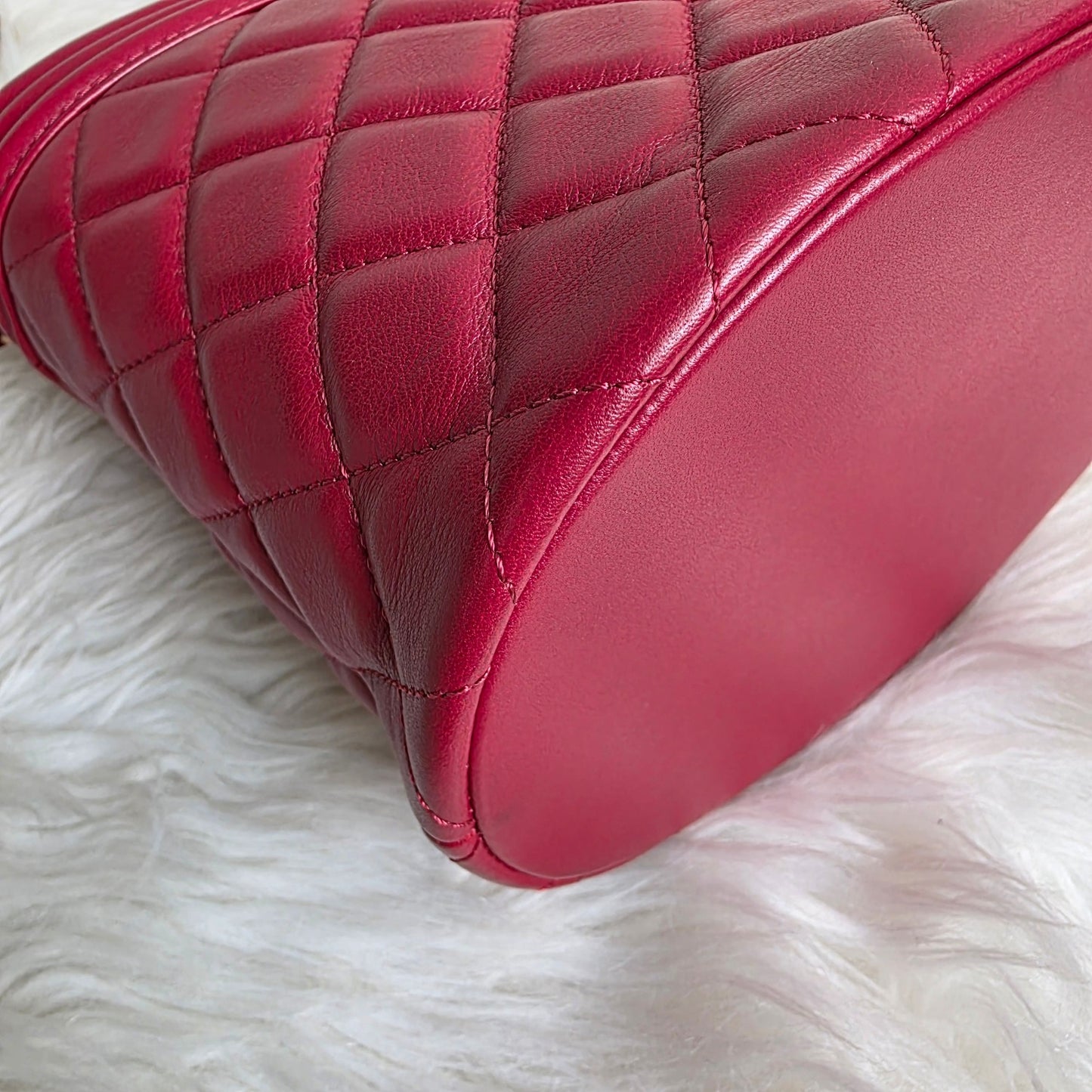 CHANEL Gabrielle-inspired Bucket Chain Bag (Pre-owned)