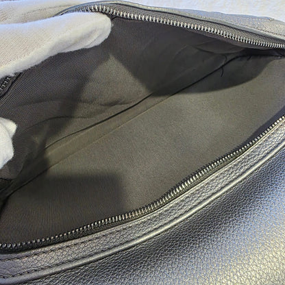 CHANEL Quilted Leather Backpack (Pre-Owned)