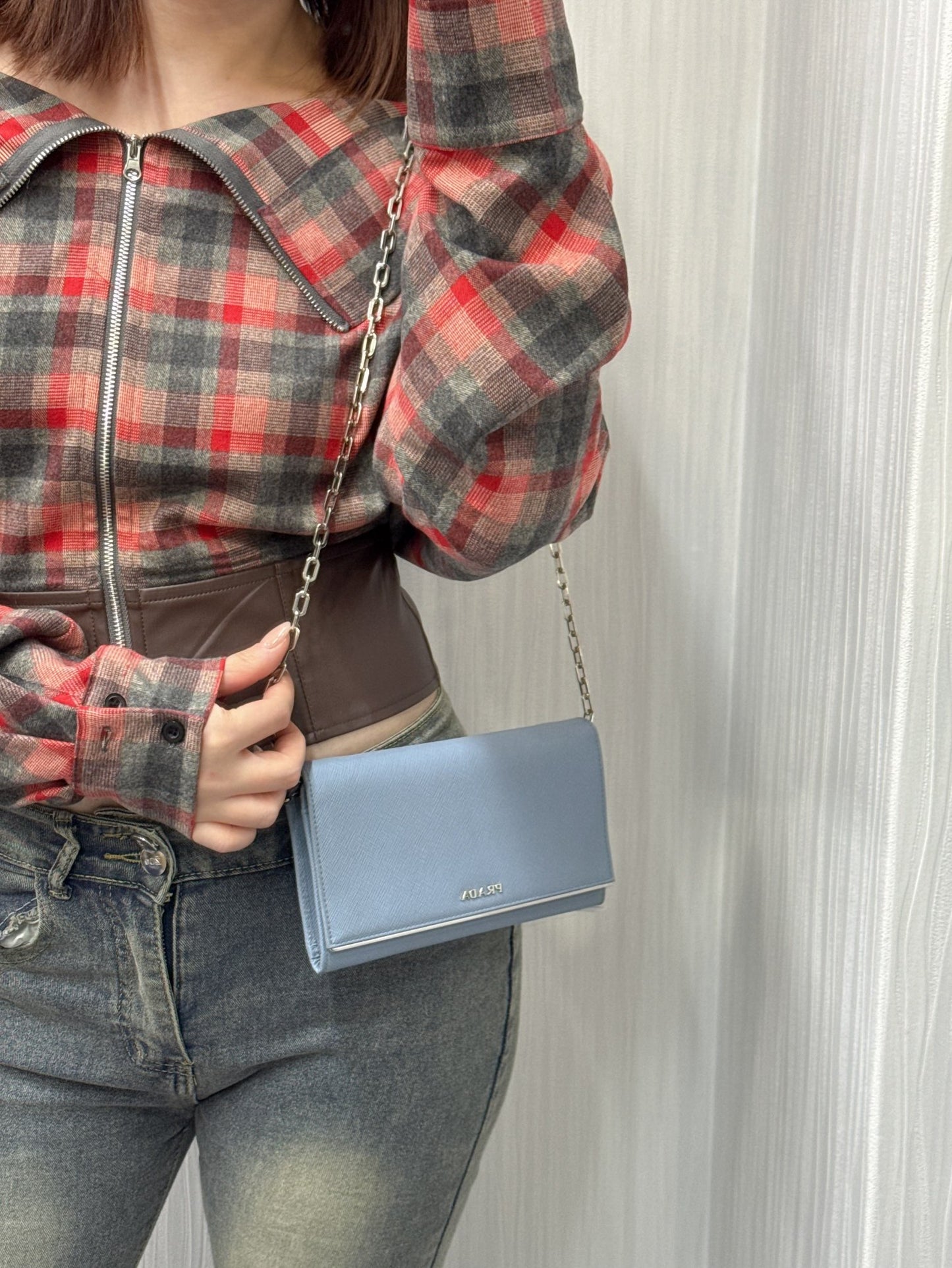 PRADA Saffiano 链条钱包（二手） 