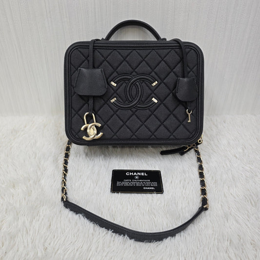 CHANEL CC Filigree Vanity Case Bag (Pre-Owned)