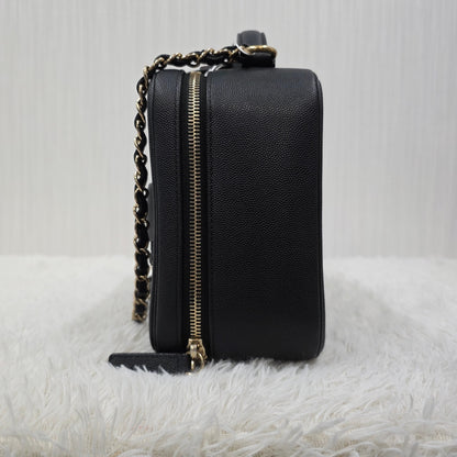 CHANEL CC Filigree Vanity Case Bag (Pre-Owned)