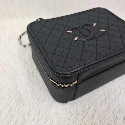 CHANEL CC Filigree Vanity Case Bag (Pre-Owned)