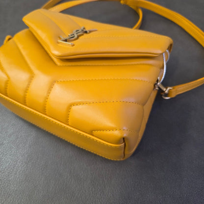 Saint Laurent Loulou Small Handbag (Pre-Owned)