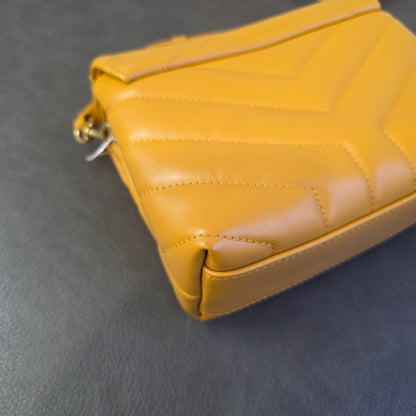 Saint Laurent Loulou Small Handbag (Pre-Owned)