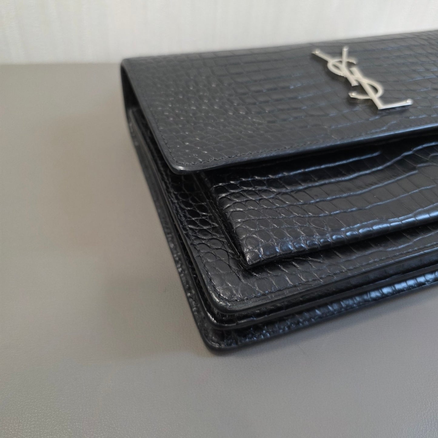 Saint Laurent Sunset Chain Handbag Black Croc Embossed Leather Silver Hardware (Pre-Owned)