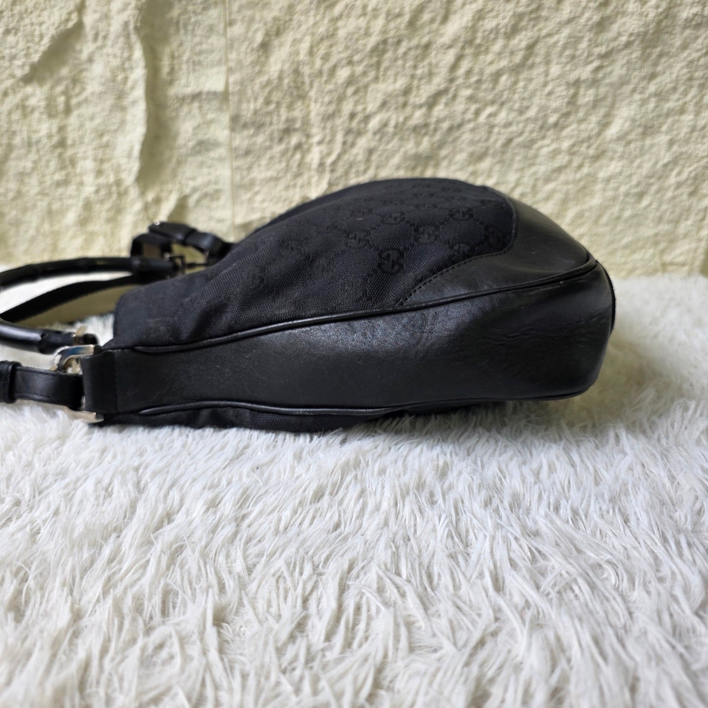 Gucci GG Canvas Shoulder Handbag (Pre-Owned)