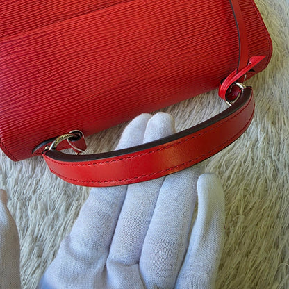 Louis Vuitton Epi Leather Top Handle Handbag (Pre-Owned)