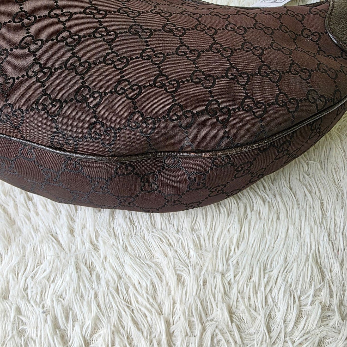 Gucci GG Canvas Half Moon Shoulder Bag Brown Hobo Underarm Style (Pre-Owned)