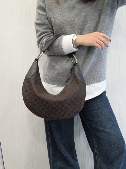 Gucci GG Canvas Half Moon Shoulder Bag Brown Hobo Underarm Style (Pre-Owned)