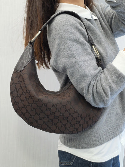 Gucci GG Canvas Half Moon Shoulder Bag Brown Hobo Underarm Style (Pre-Owned)