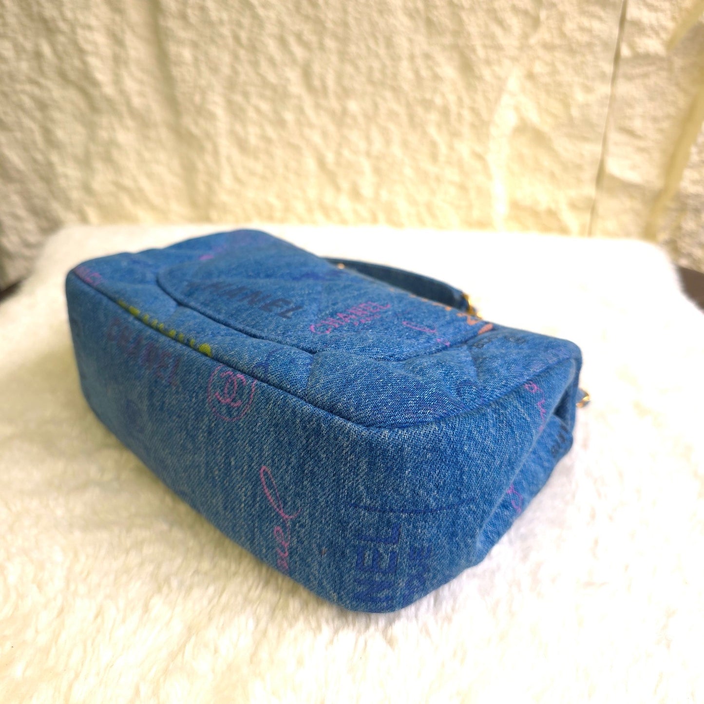 CHANEL Classic Flap Denim Graffiti Shoulder Bag (Pre-Owned)