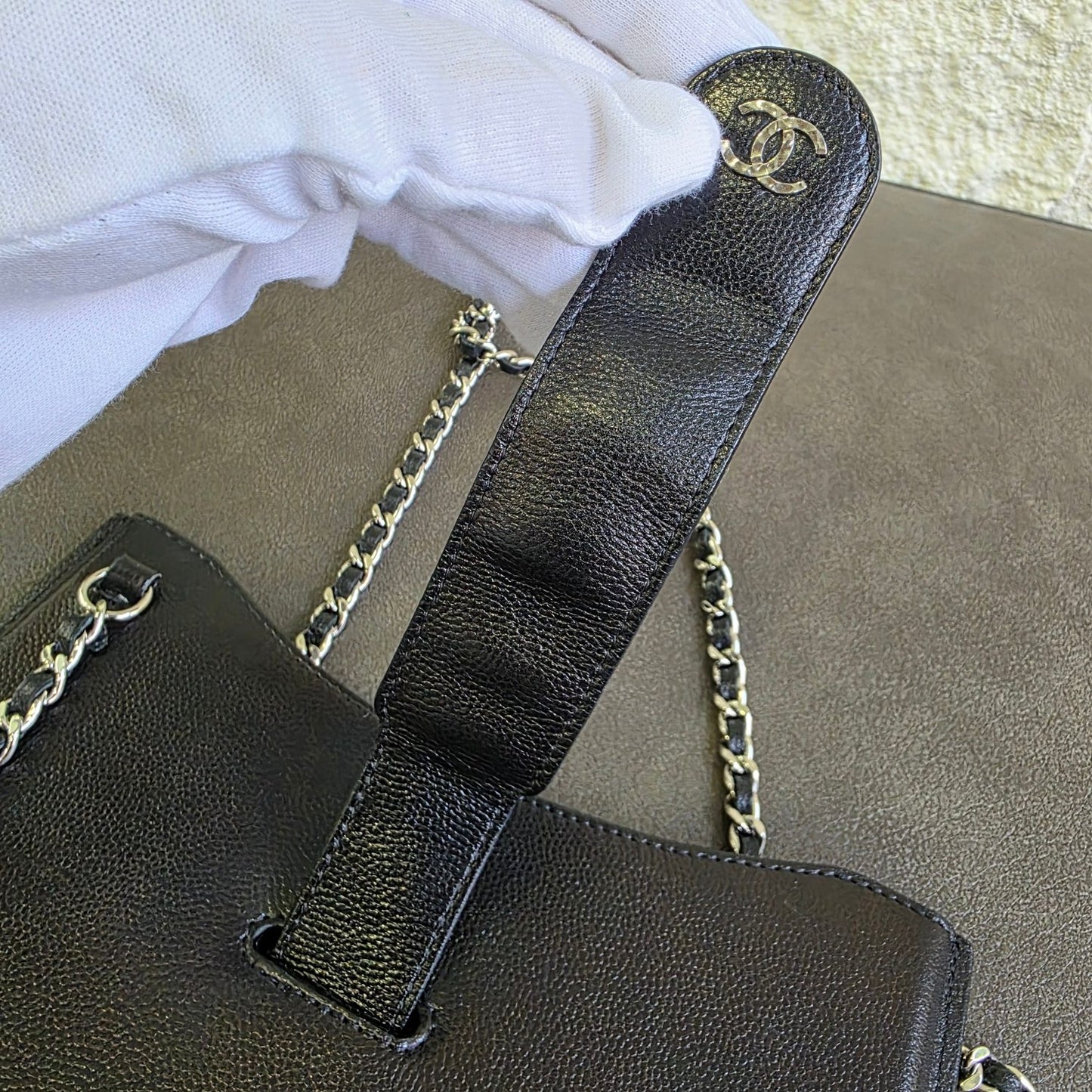 CHANEL Ultra Slim Chain Shoulder Bag Black Caviar Leather (Pre-Owned)
