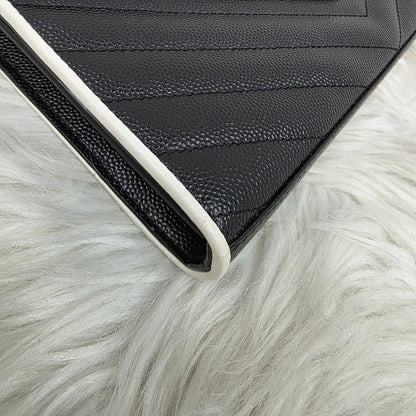 CHANEL Drawstring Bucket Bag Black Leather Chain Shoulder Bag (Pre-Owned)
