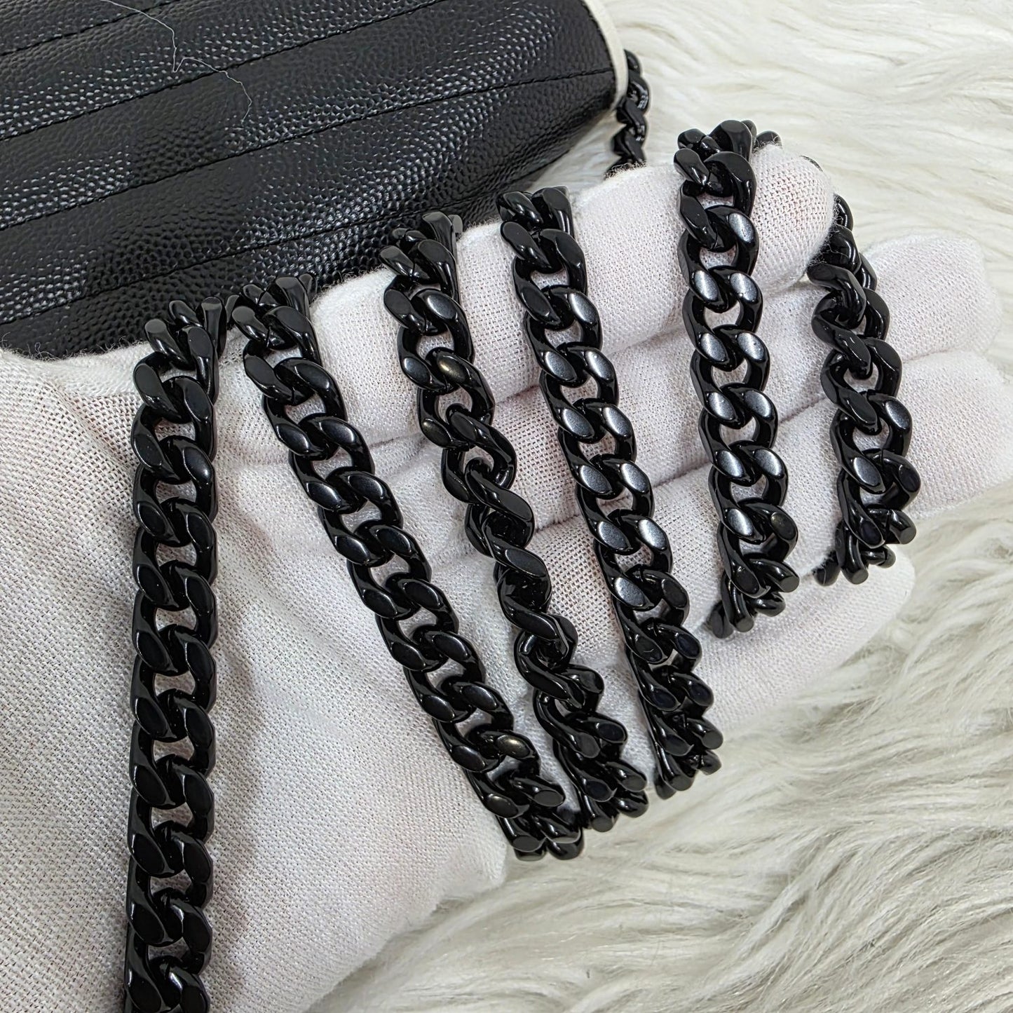 CHANEL Drawstring Bucket Bag Black Leather Chain Shoulder Bag (Pre-Owned)