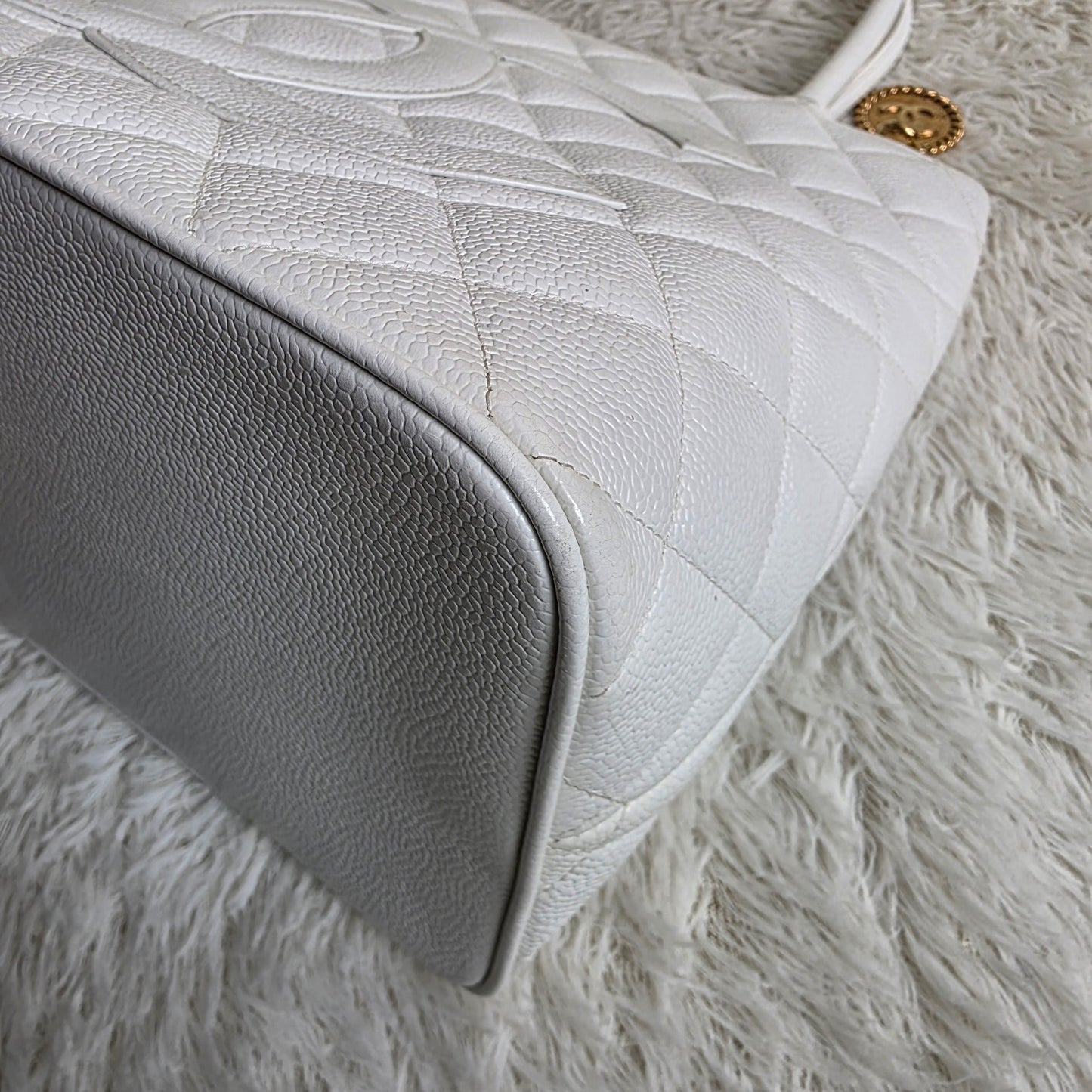 CHANEL Grand Shopping Tote GST Caviar Leather White (Pre-Owned)