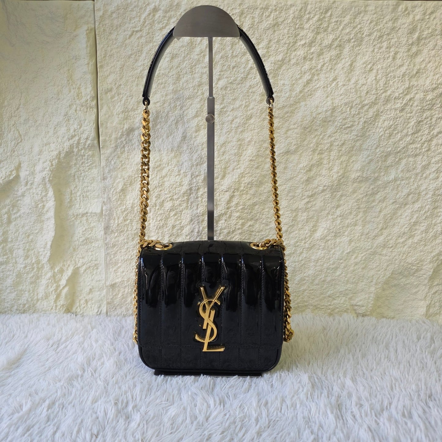 Saint Laurent Vicky Patent Leather Chain Shoulder Bag (Pre-Owned)