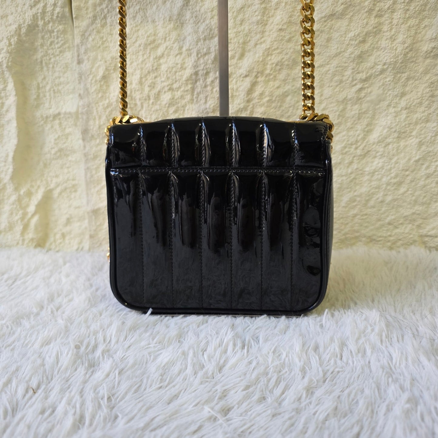 Saint Laurent Vicky Patent Leather Chain Shoulder Bag (Pre-Owned)