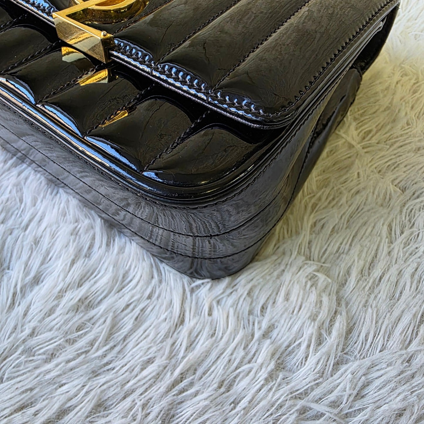 Saint Laurent Vicky Patent Leather Chain Shoulder Bag (Pre-Owned)
