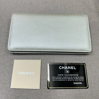 CHANEL Long Wallet Caviar Leather Silver Hardware (Pre-Owned)