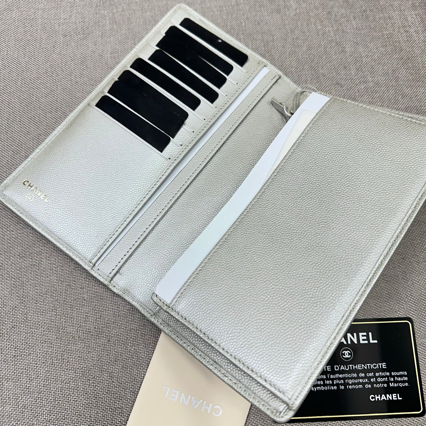 CHANEL Long Wallet Caviar Leather Silver Hardware (Pre-Owned)