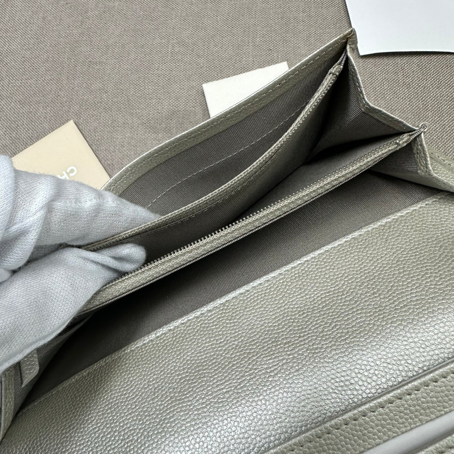 CHANEL Long Wallet Caviar Leather Silver Hardware (Pre-Owned)