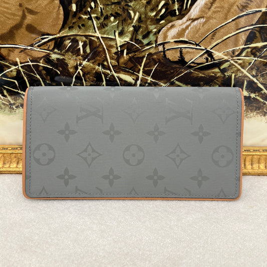 Louis Vuitton Brazza Long Wallet (Pre-Owned)