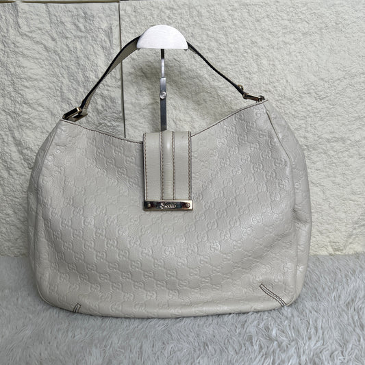 Gucci GG Embossed Leather Shoulder Bag (Pre-Owned)